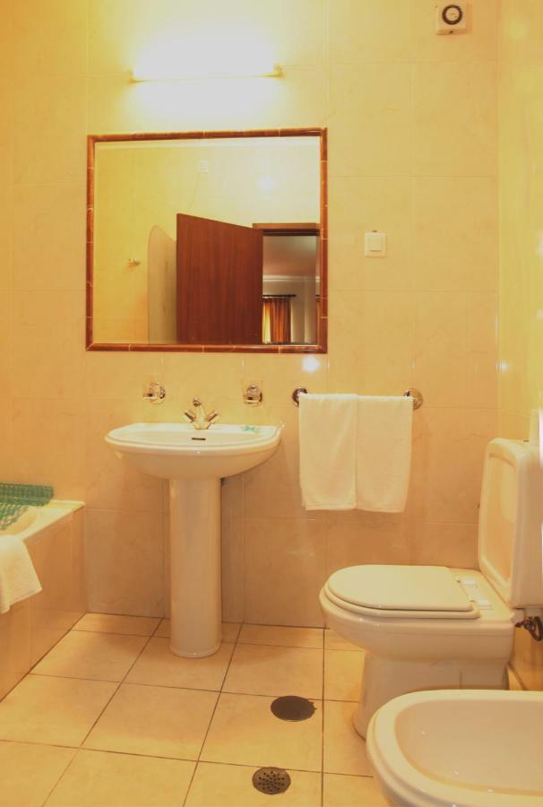 Residencial Stª Joana Hotel Aveiro Bagian luar foto